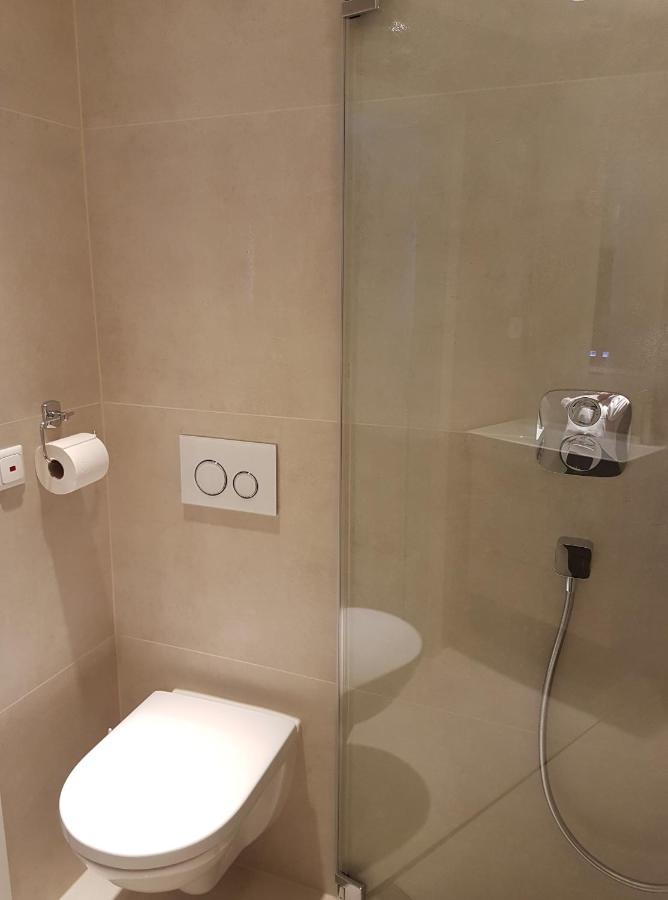 Avantgarde 奥伊斯基兴 外观 照片